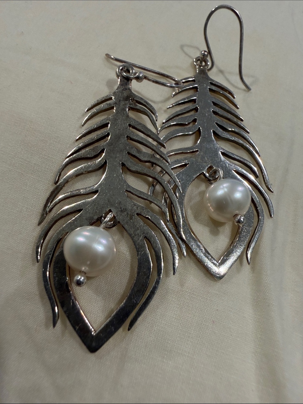 975 Silver Peacock Feather Drop Earrings with Pearl